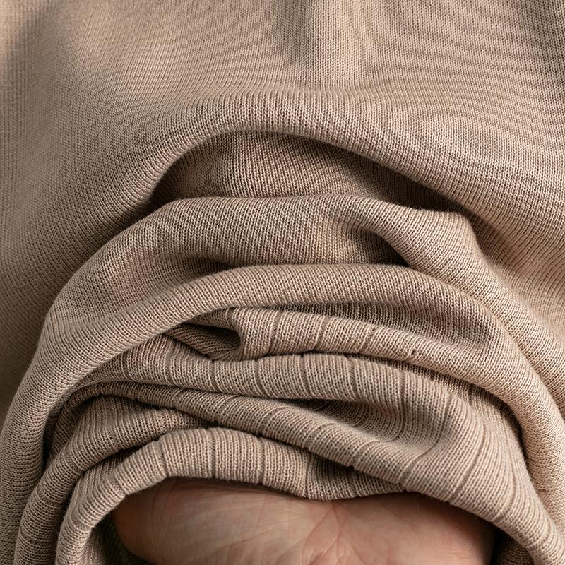 GMXIA Women's Elegant Knitted Skirt Set for Spring and Summer with Polo Collar, A Fashionable Two-piece Set