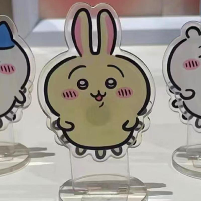 

Чіікава Мила Маленька Вісім Обертова Підставка Мультяшна Акрилова Настільна Милі Прикраси Декорація Може Бігти Дзії Усачі Подарунок