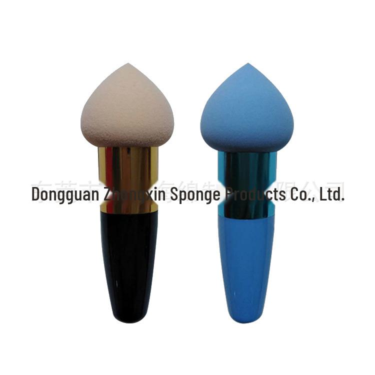 

Кисть для нанесения румян. Инструмент для макияжа для начинающих. Кисть с грибовидной головкой. Не тратьте пудру зря! bullet