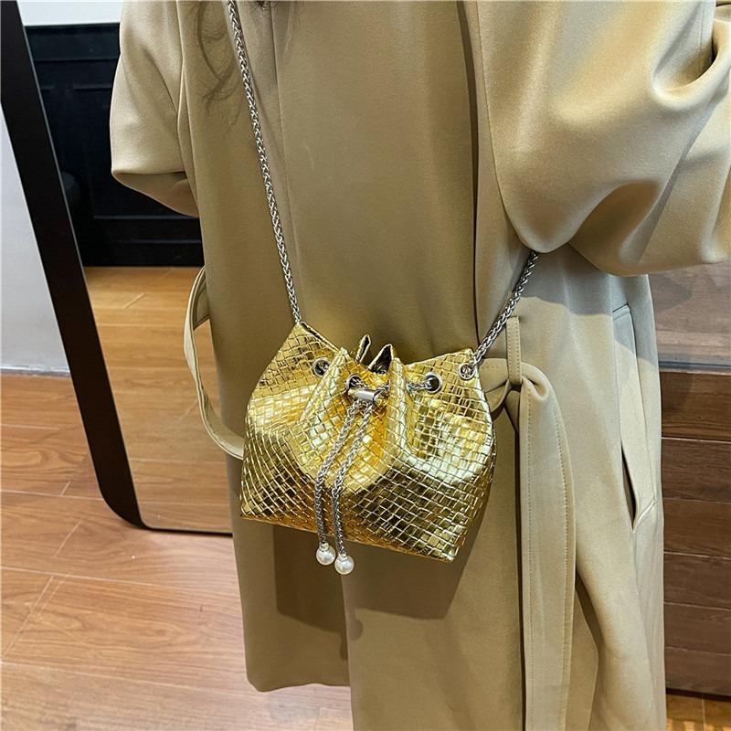 Portable Bucket Bag Women's New Summer Small Satchel Crossbody Fashion Trend Chain Bag