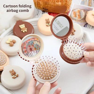 Lindos cepillos para el cabello para niños, Mini peines para el cabello de oso de dibujos animados con espejo para niños y niñas, peine de masaje portátil pequeño, cuerda para el cabello