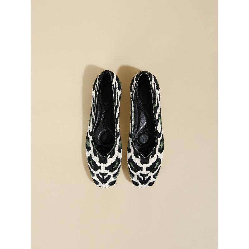 Woven Flat-bottomed Large Size Soft-soled Knitted Square Toe Women's Single Shoes