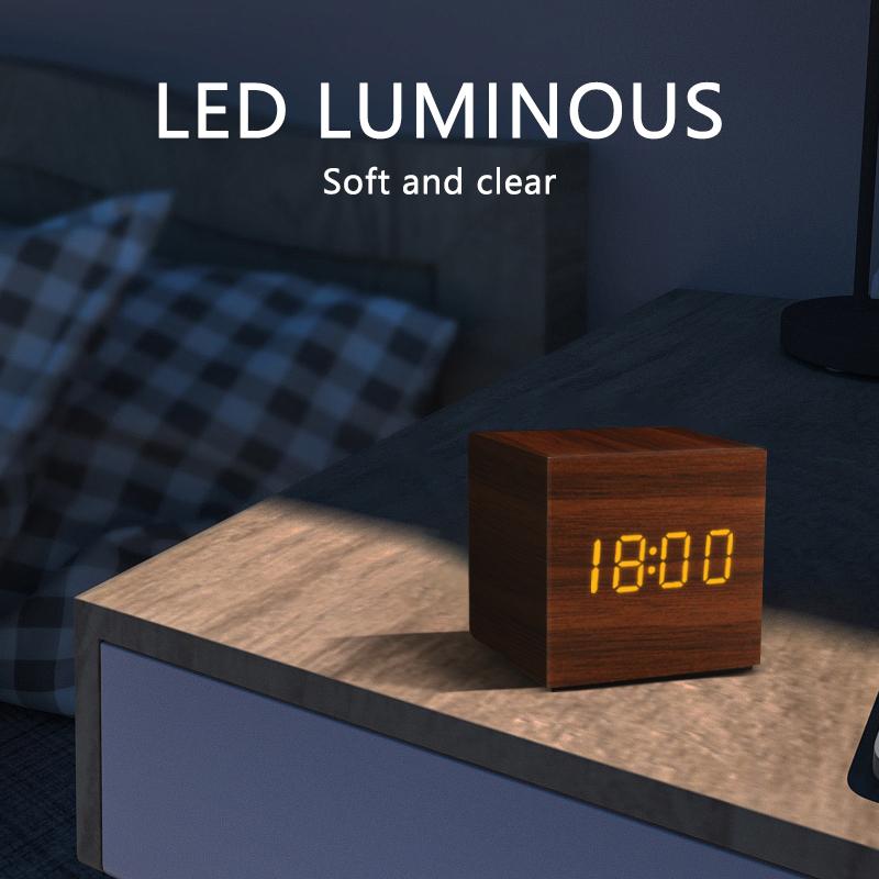 Wecker LED Holz Uhr Tisch Sprachsteuerung Digital Holz Despertador USB/AAA Betriebene elektronische Desktop-Uhren
