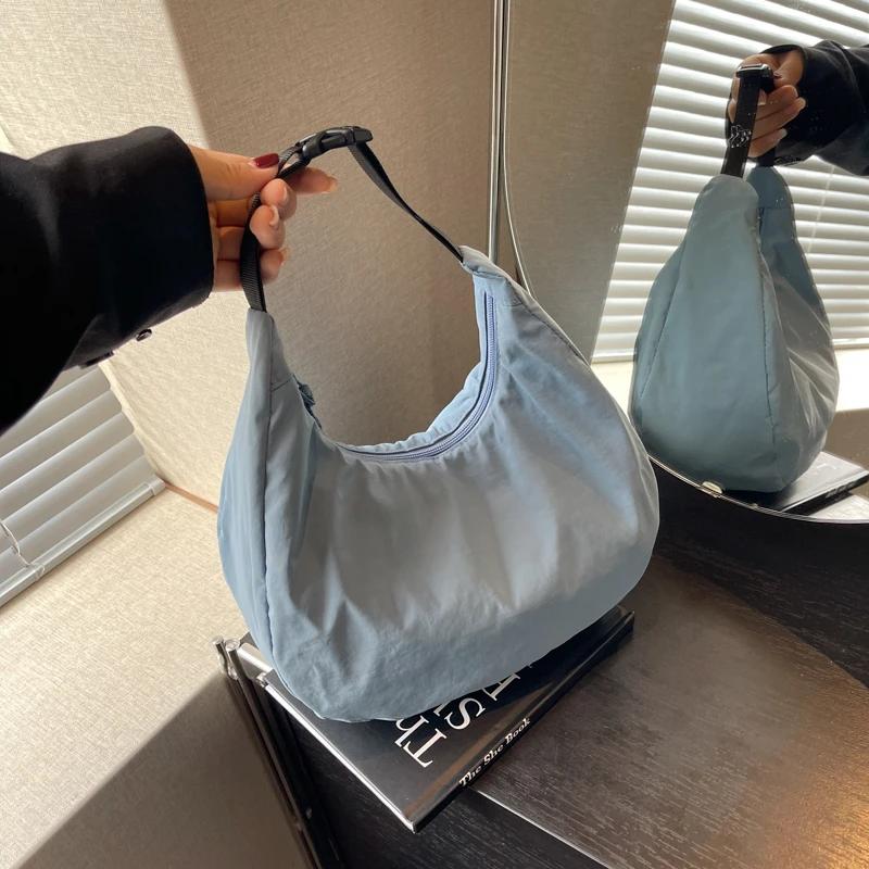 Monochromatic Feminine Half-moon Bag Simple and Versatile Large Capacity Classic Style Casual Shoulder and Crossbody Bags