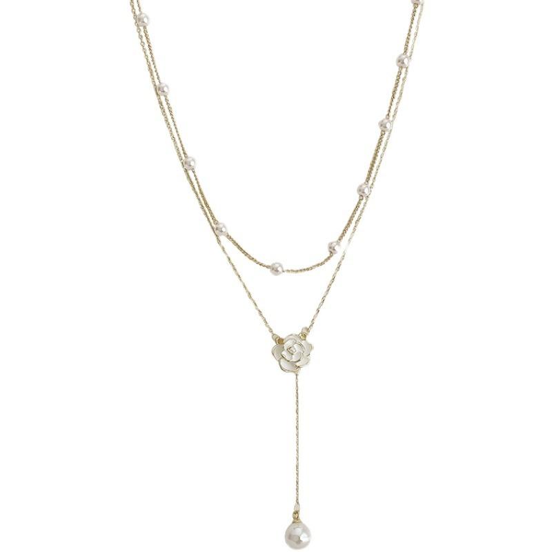 Double Layered Camellia Necklace for Women's Light Luxury Fashion Design Necklace Neck Chain Tassel Collarbone Chain Jewelry Gift