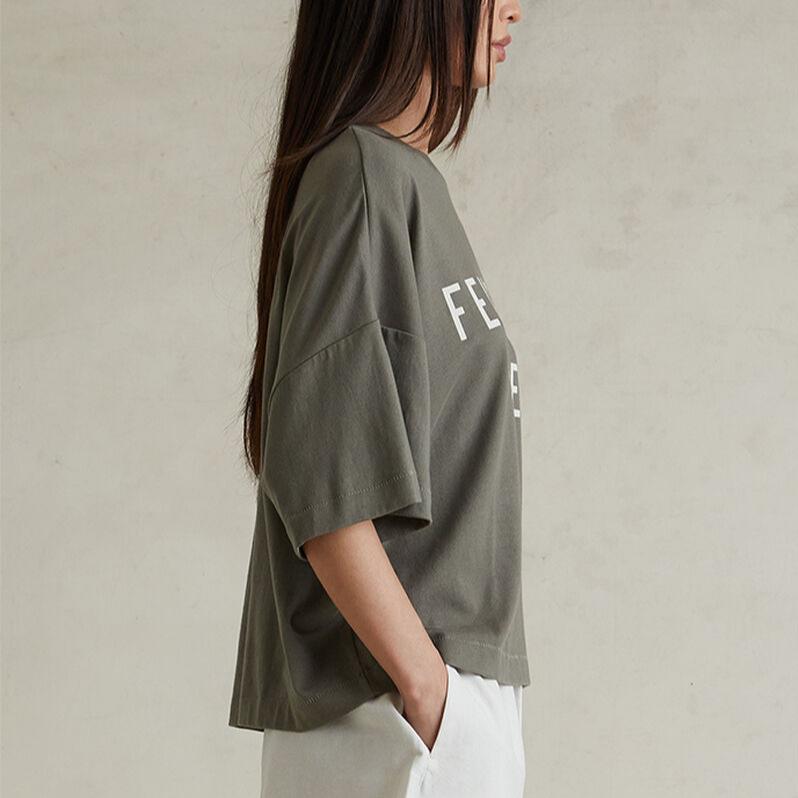 Fear Of God Essentials Letter Logo Loose Short Minimalist Fashion Short Sleeve T-Shirt Women tops 125SP257167FW