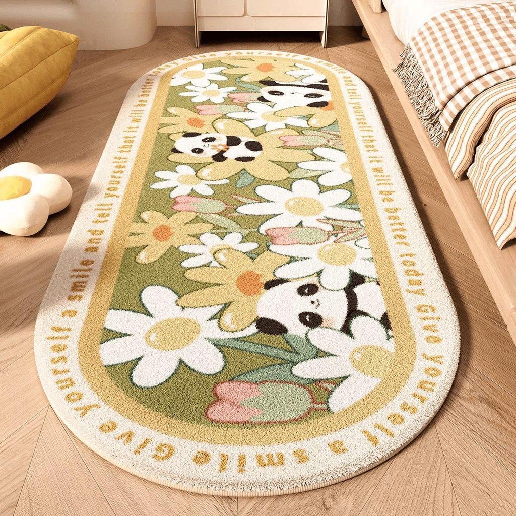 Ins Fresh Bedroom Rug: Cute Flower Design, Cool & Dirt-Resistant, Thick Non-Slip Foot Mat for Bedside or Coffee Table.