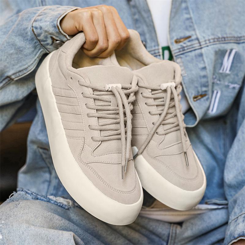 Fashion Men's casual shoes Korean version trendy shoes men's breathable fashionable board shoes soft soled comfortable shoes men's shoes