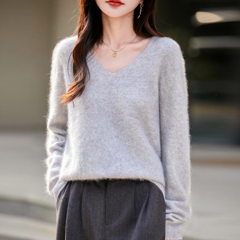 Autumn & Winter 100% Pure Wool V-Neck Loose Women's Knitted Sweater