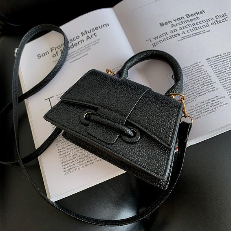 Damska torebka PU Czysta klamra Ribb Modna Jednolity kolor Łańcuszek Torba na ramię Damska Letnia crossbody Kwadratowa Projektant Torby