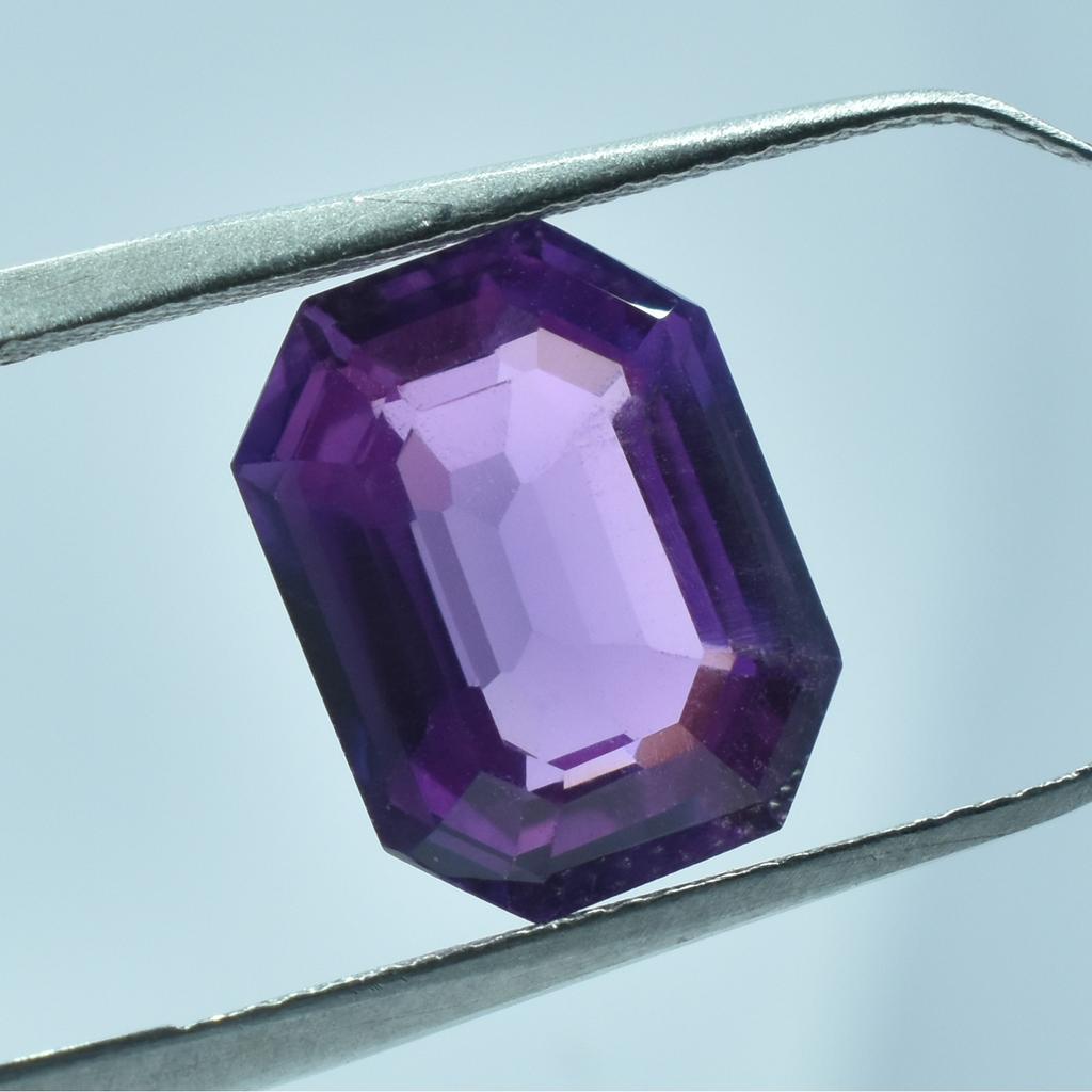 Natural Purple Tanzanite Loose Gemstone 9.32 Ct Emerald Cut for Jewelry Making and Gem Collections