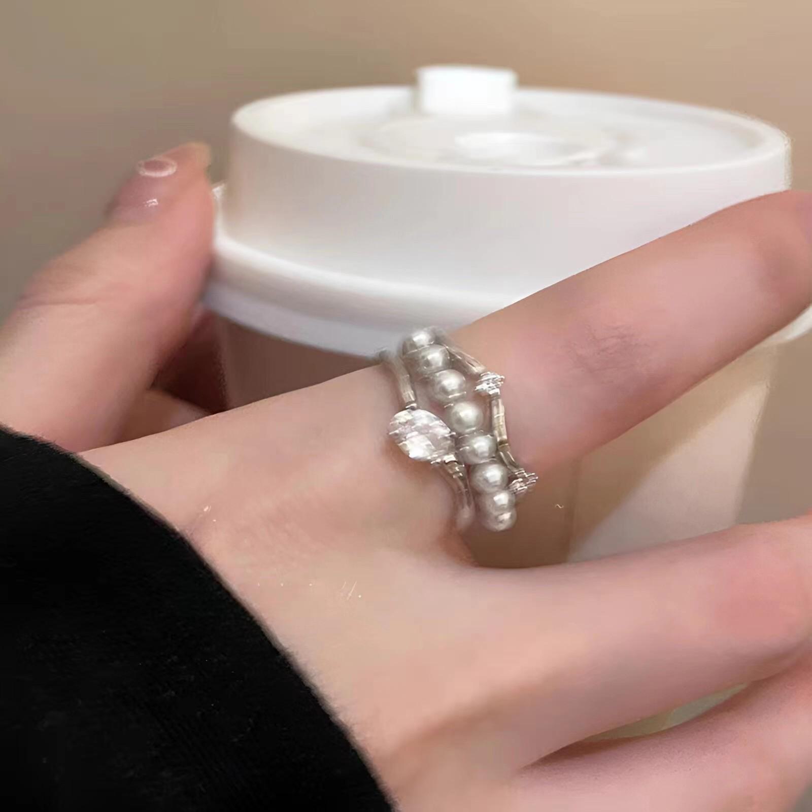 

Elegant Multi-Layer Pearl Zircon Statement Ring for Women Zirconia Pearl Ring