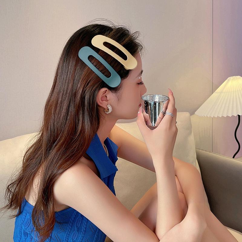 Koreanische Matt Große Haar Clips Für Frauen Mädchen Haar Zubehör Mode Farbe Solide Acryl Haarnadeln Gezahnt Nicht-slip BB Haarspange