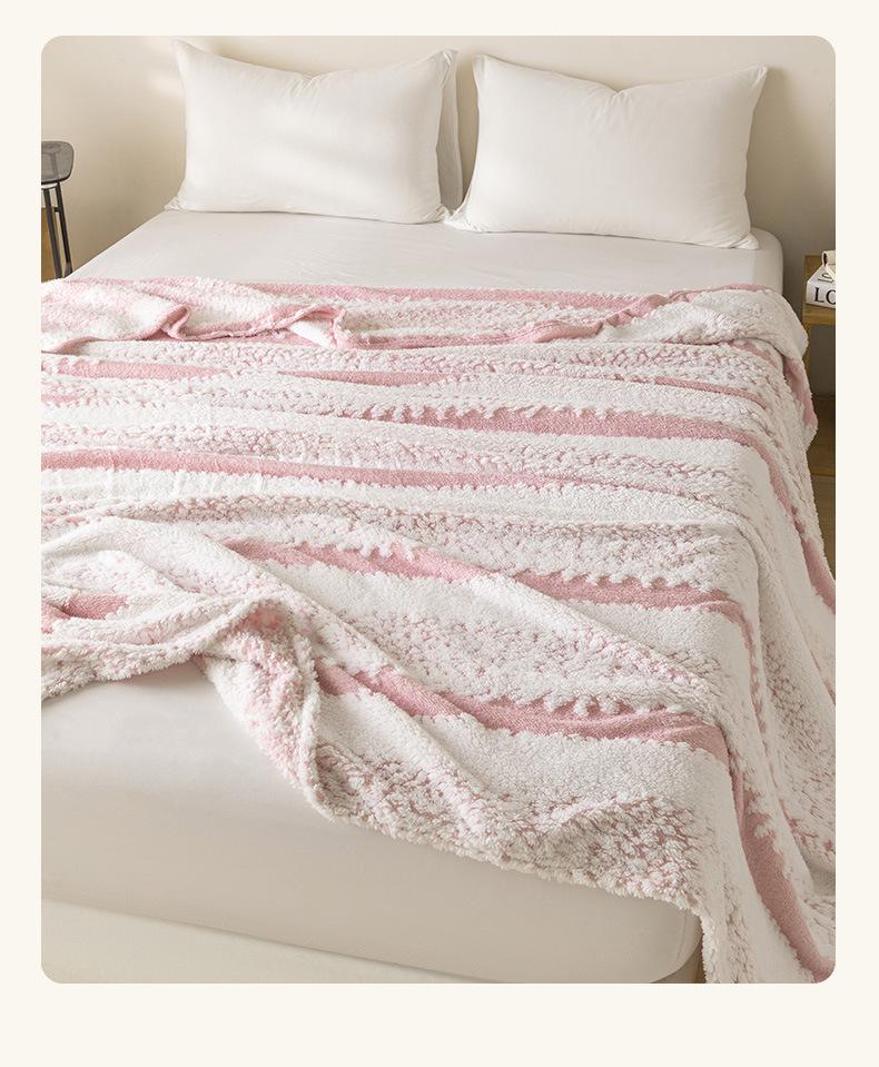 2025 Two-Tone Cationic Jacquard Blanket: Fresh, Stylish Stripes