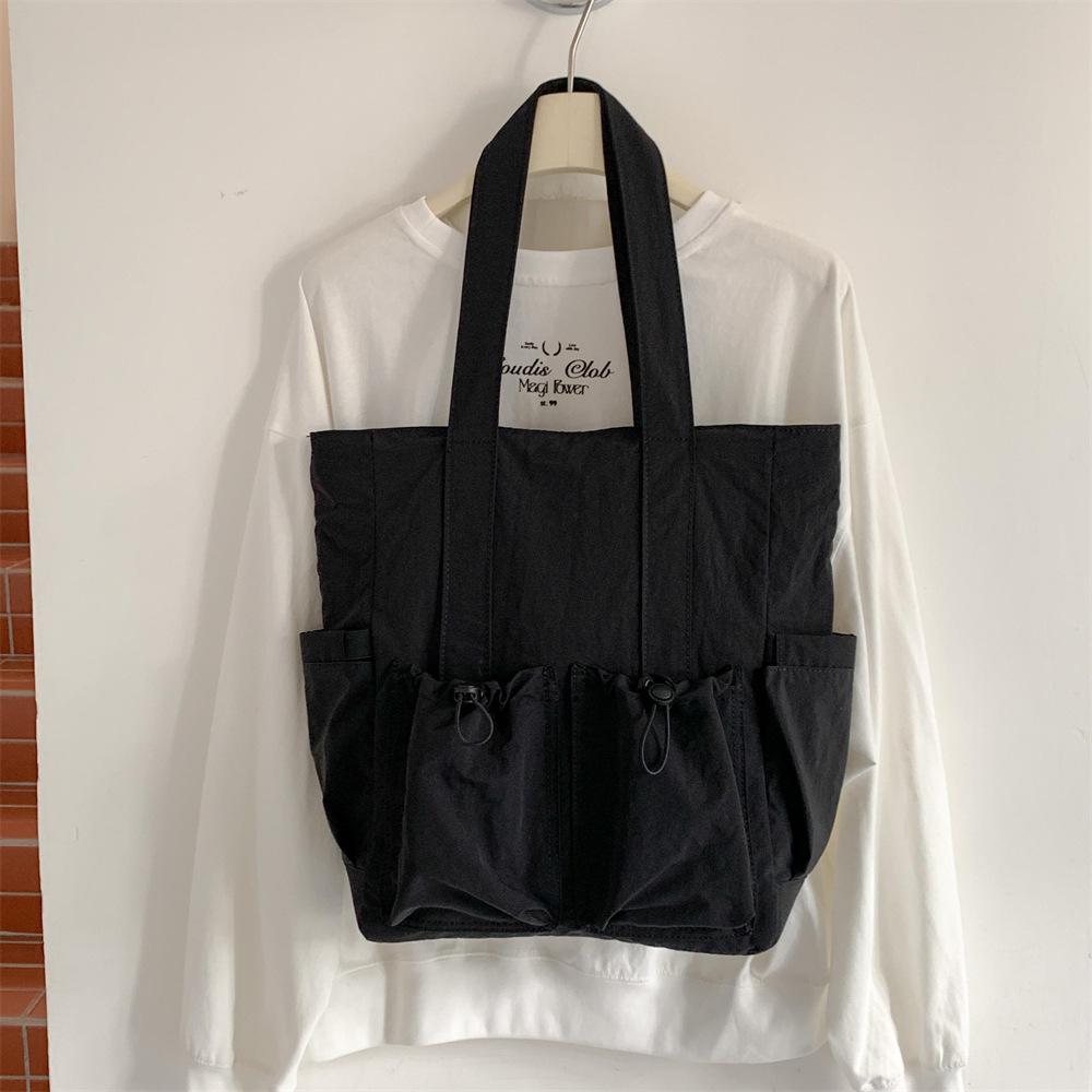 

2026 Women s Large-Capacity Casual Tote Bag - Simple Japanese Nylon Shoulder Bag for Travel & Commute чорний