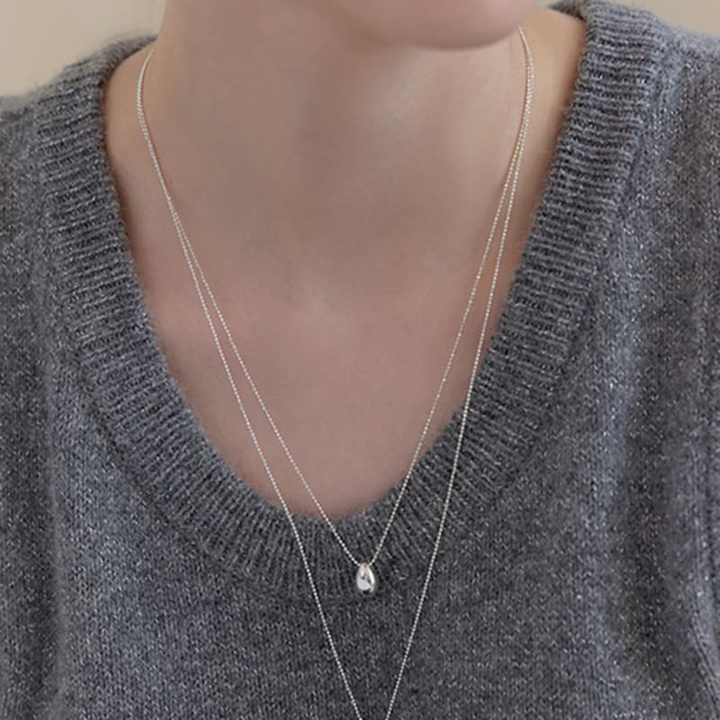 Life Teardrop long necklace