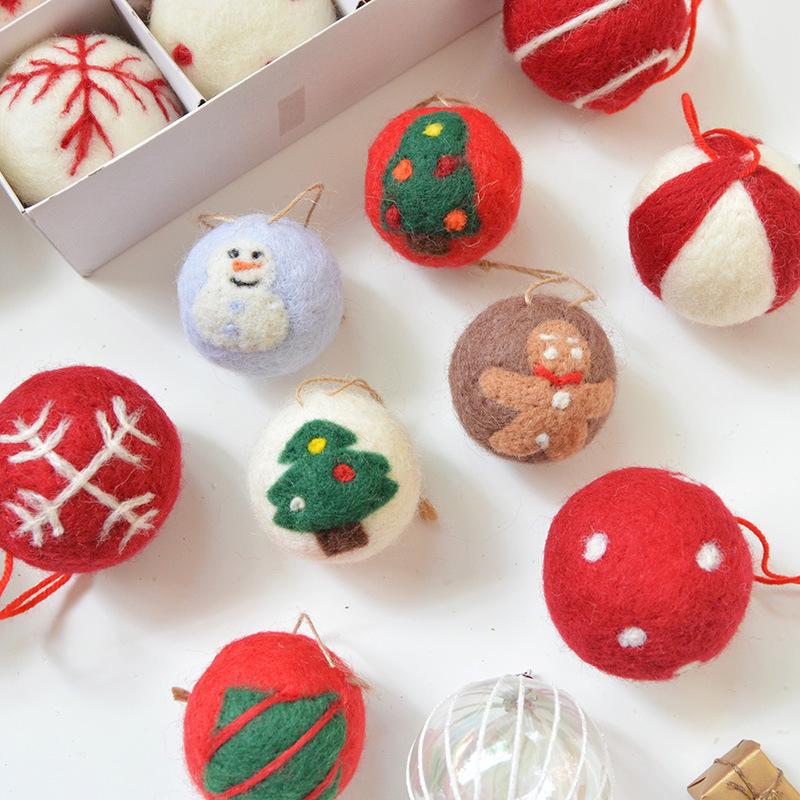 6pcs/box Wool Felt Party Hanging Balls Gifts Christmas Ornaments Home Santa Snowman Window Dsplay Ball Decorations Holiday
