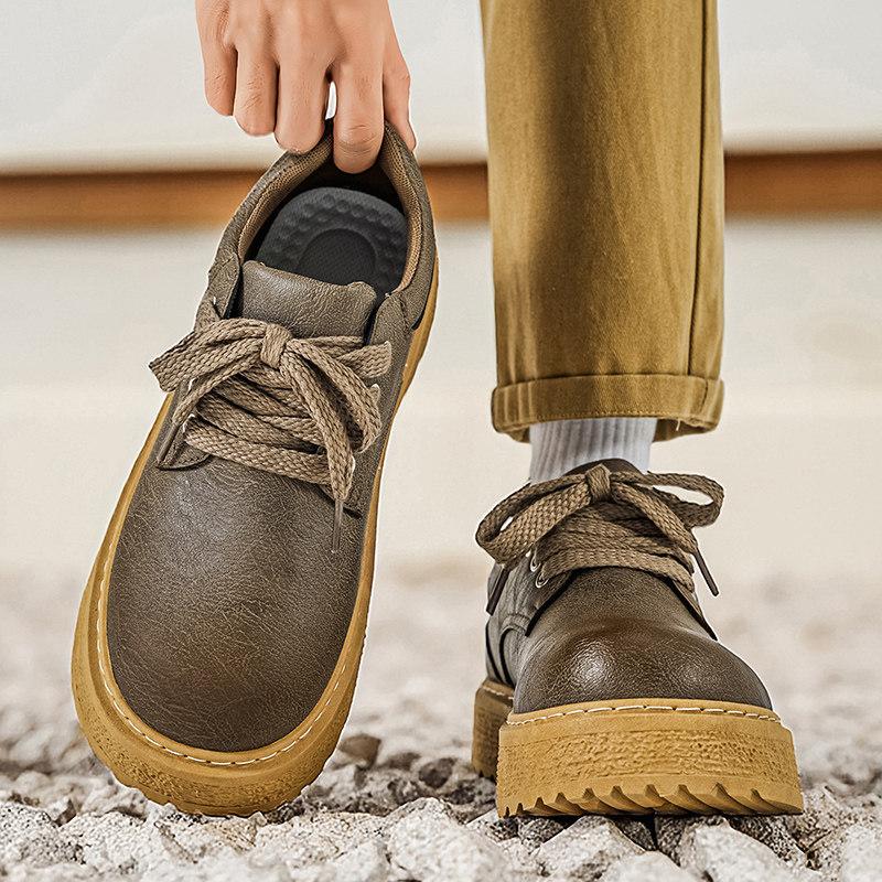Shoes Winter British style retro casual leather shoes Leather surface waterproof and non-slip sports thick sole heightening Martin shoes