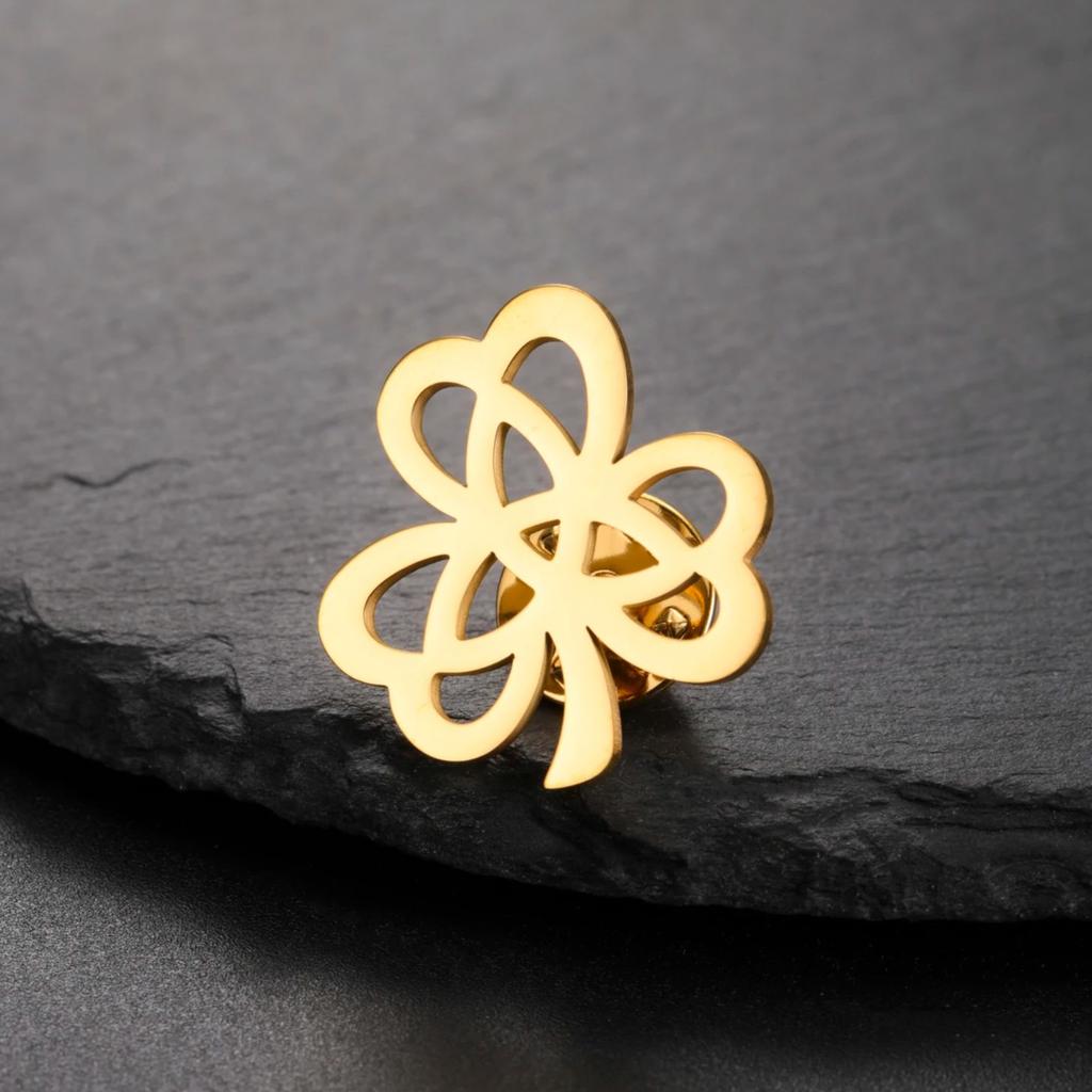 LIKGREAT Good Luck Clover Brooch for Women Men Stainless Steel Lapel Pin Irish Lucky Jewelry Gift for Graduation Birthday