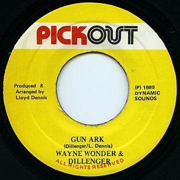 

7inch Record WAYNE WONDER DILLINGER Gun Ark NONE Pickout 1989 Jamaica Reggae Ska Dub Used