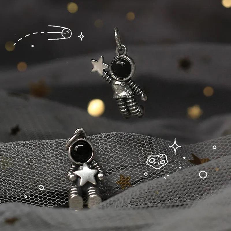 Couple Necklace For Woman Man Simple Cartoon Space Star Astronaut Necklace Jewelry Choker Friendship Gifts