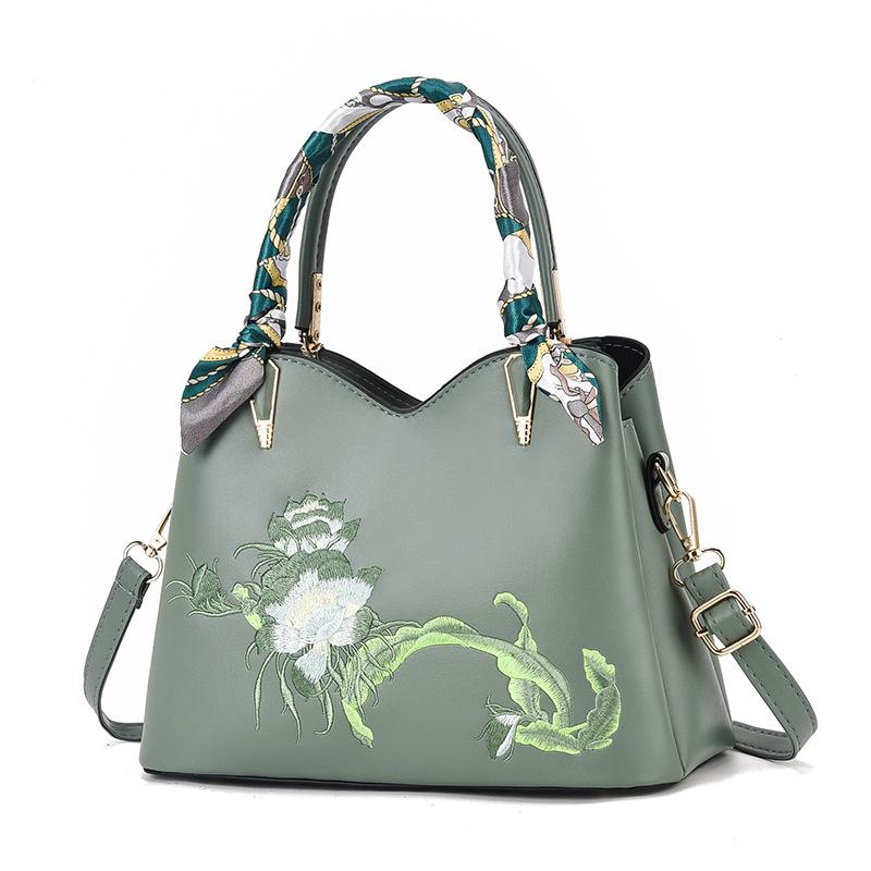 Bucket bag embroidery bag 2025 new fashion bag large capacity women pu shoulder messenger bag handbag tide
