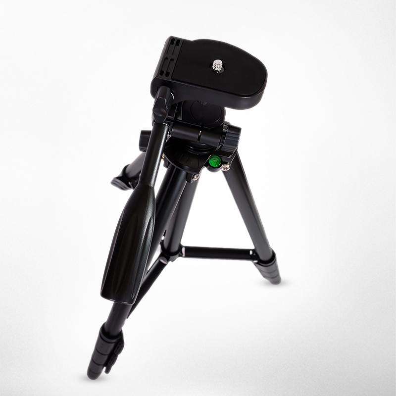 Aluminum Camera Tripod Heavy Duty Professional Tripod Stand for DSLR Cameras Smartphones Travel Tripod With 360° Pan Head