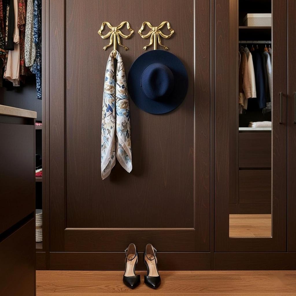 FUN 2pcs Bow Hook Bowknot Hook Bow Hooks for Wall Bowknot Brass Hook Gold Wall Hooks for Hanging Coat Hat Towel - Small(2.76X2.36X0.79in