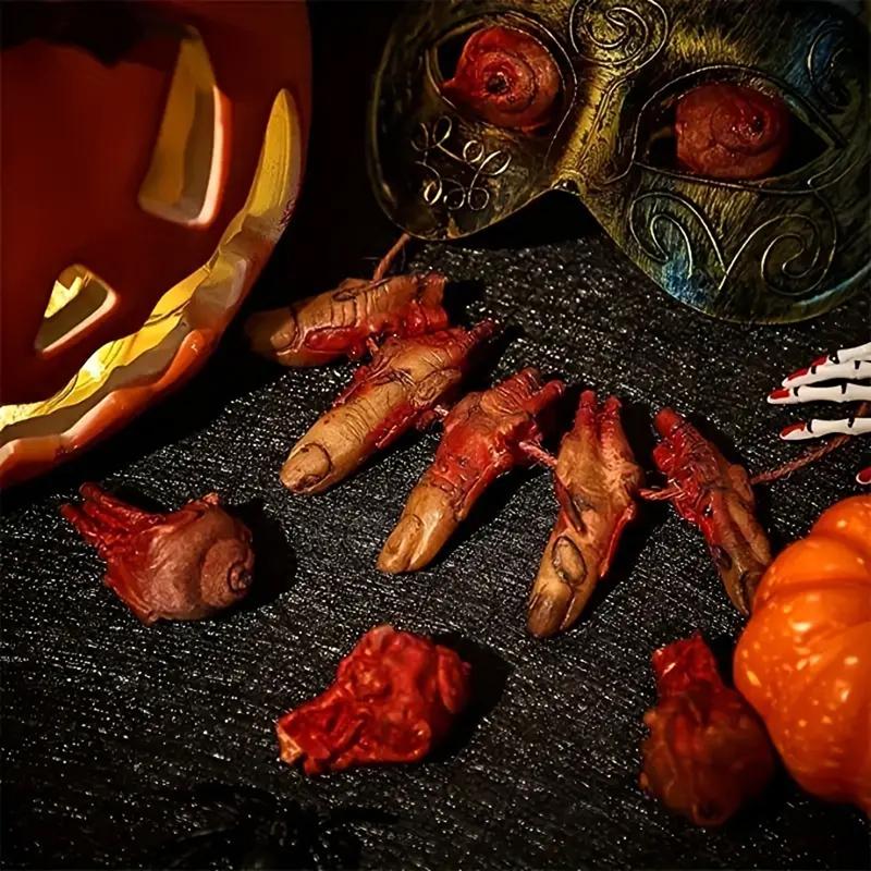Horror Halloween bloody props, simulated human body parts, severed fingers, bloody eyeballs, suitable for haunted house Hallowee