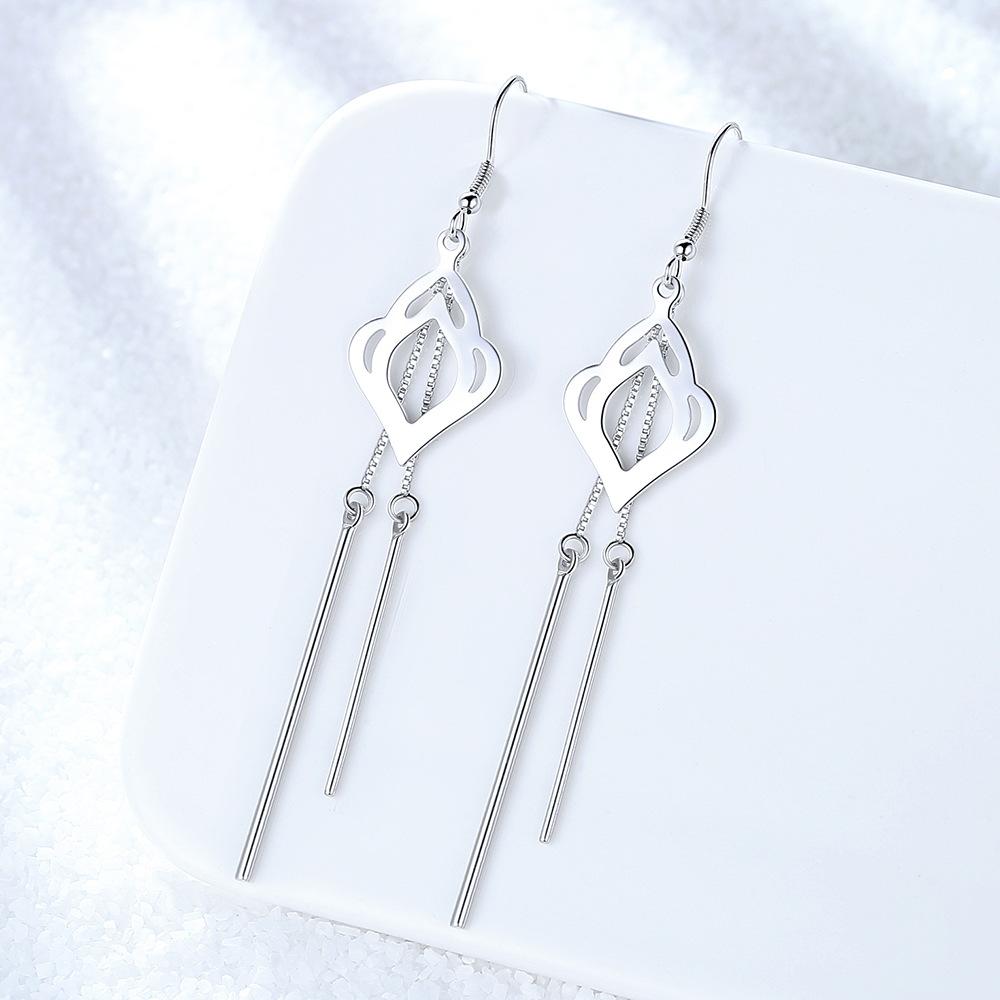 Ladies Elegant Lantern Tassel Eardrop Earrings one size