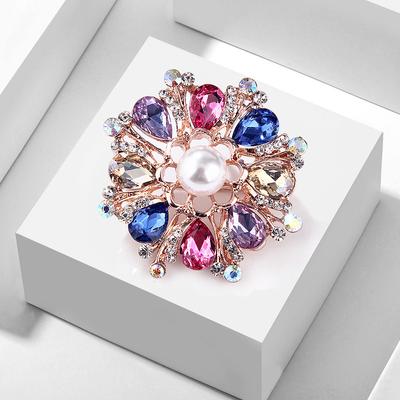 Shiny Crystal Pearl Brooch Alloy Pin Women's Clothing Accessory Exquisite Hypoallergenic Luxury Enamel Long-lasting Color