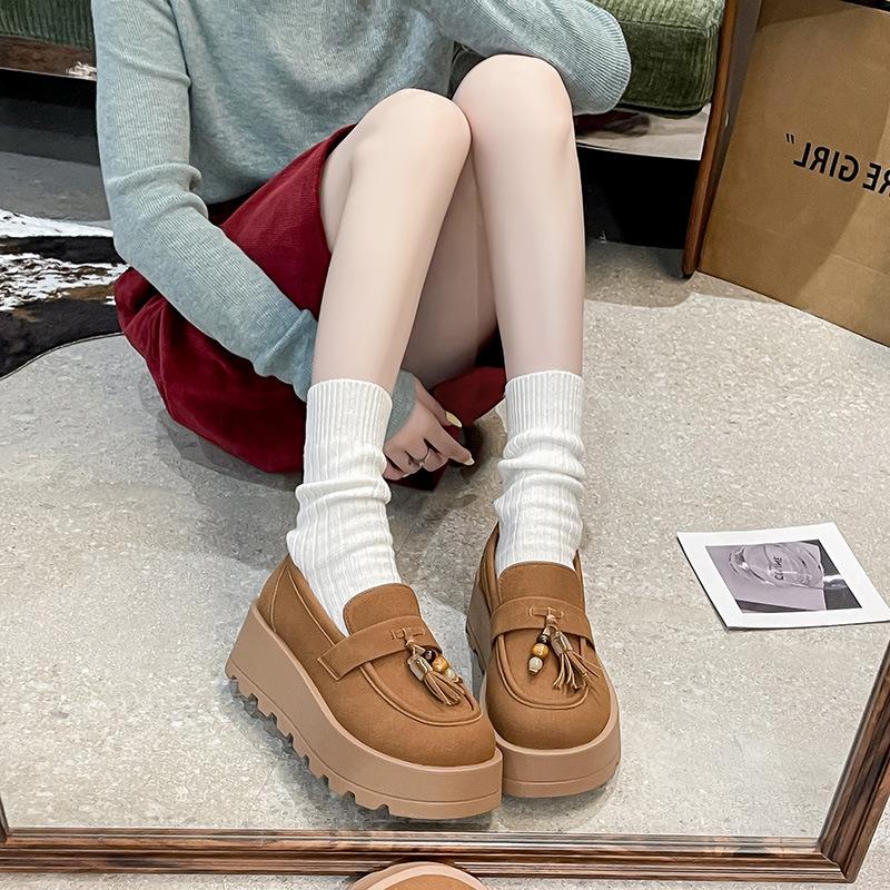

New fashionable versatile women s thick-soled heightening small Martin boots heightening boots 40 жёлтый