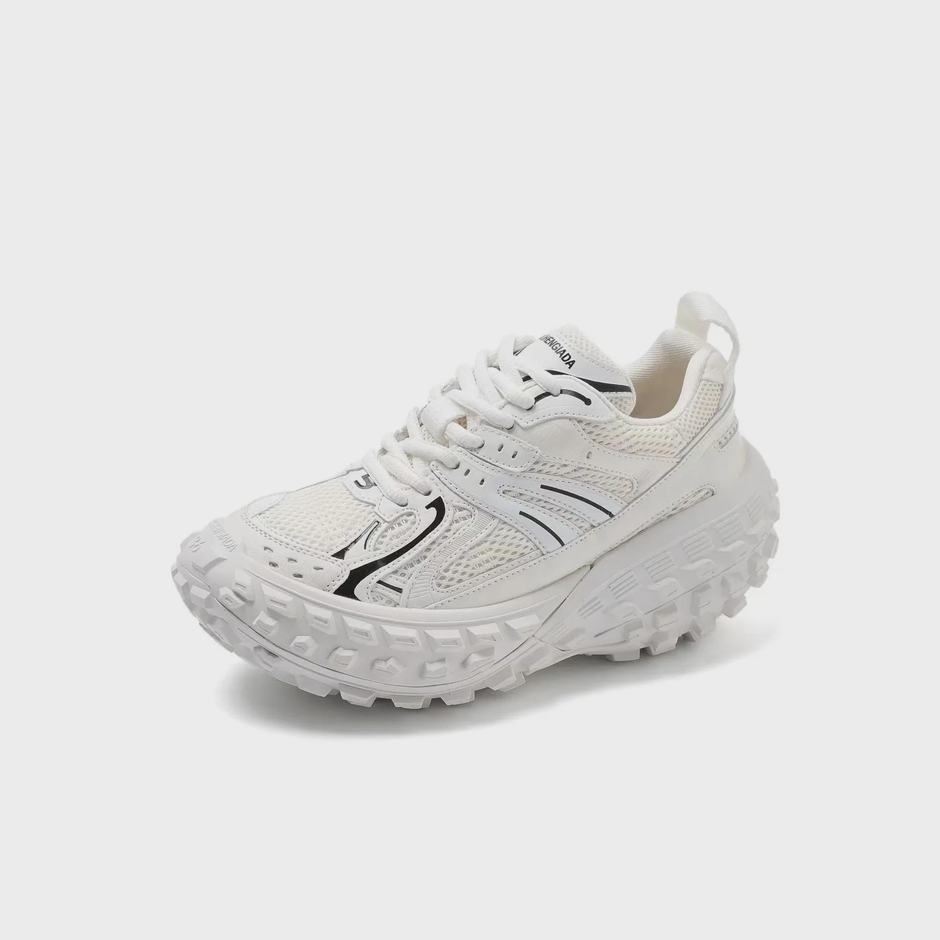 

Модные женские кроссовки для пап 2023 года: Дышащая, толстая подошва, обувь для отдыха и спорта Men s 44 чёрный/белый