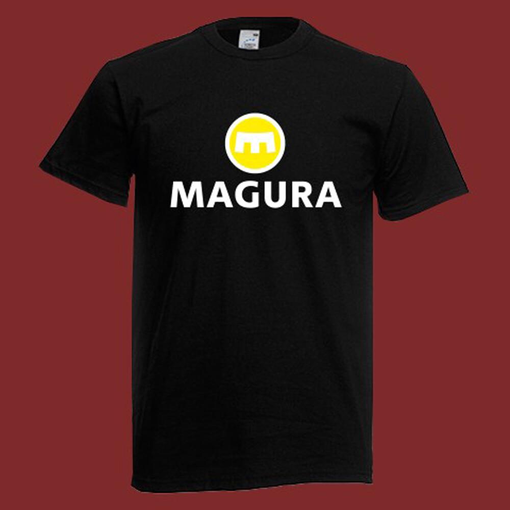 T-shirt nera con grafica logo MAGURA