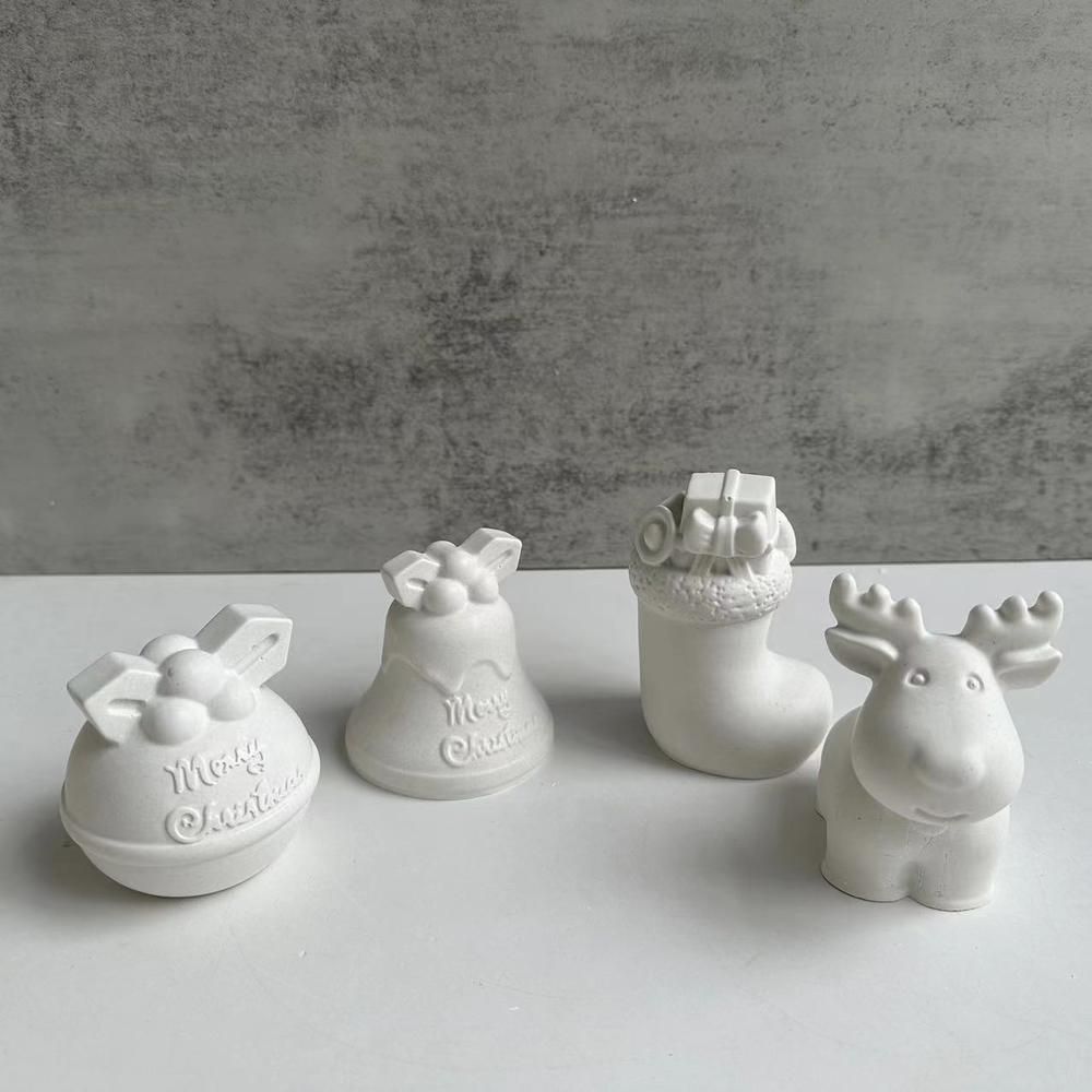 Christmas Series Scented Candle Mold Diy Christmas Ball Bell Snowman Moose Aroma Plaster Silicone Mould for candles