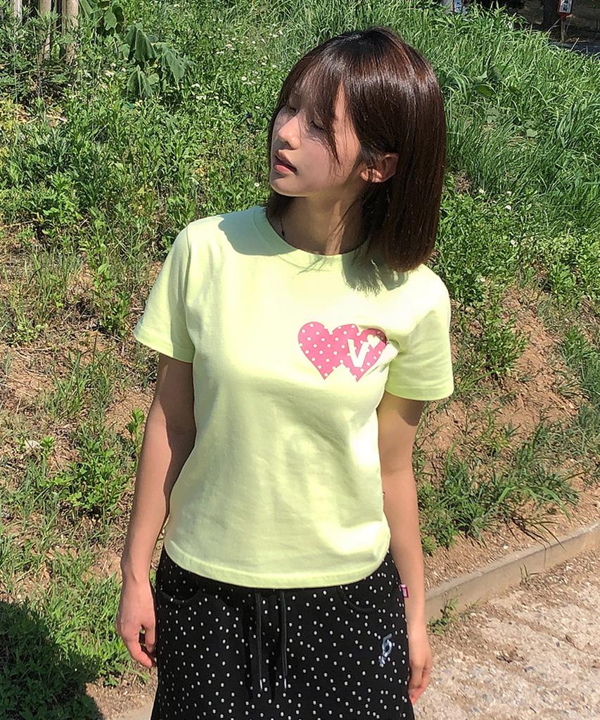 VIDEO JOCKEY Double Heart T-Shirt [Yellow Green]