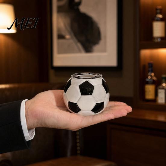 Football Drinking Glass Soccer Beer Glass, Shaped Whiskey Cup, Large Capacity Football-themed Drinkware Mug for Craft Beer, Home Bar Sports