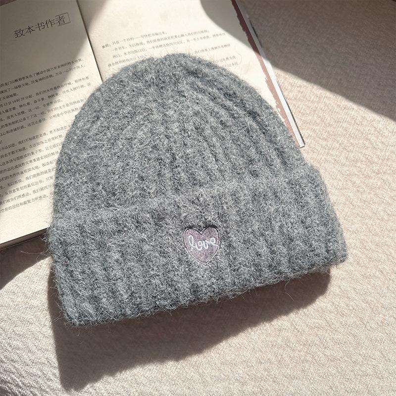 Autumn and winter thickened warm ear protection versatile big head circumference knitted cold hat girl