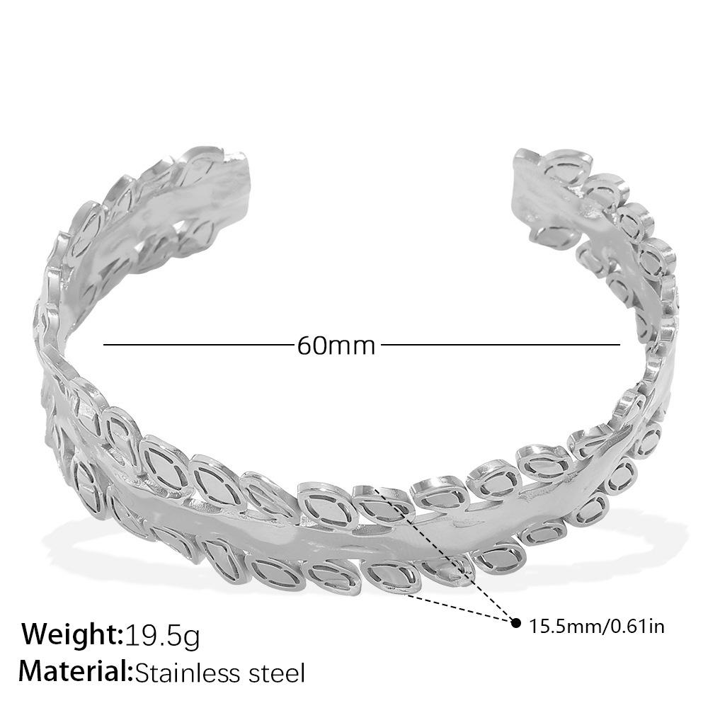 Hong Kong style retro exaggerated flower bracelet stainless steel gold-plated light luxury high-end bracelet jewelry women