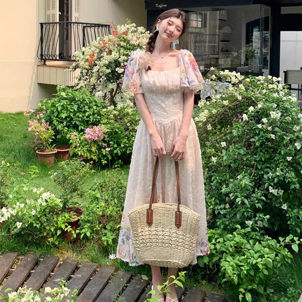 High Quality Chiffon Embroidered Print Square-Necked Summer Dress for Women Fashion Vacation Flying Sleeve Slimming Midi Dress