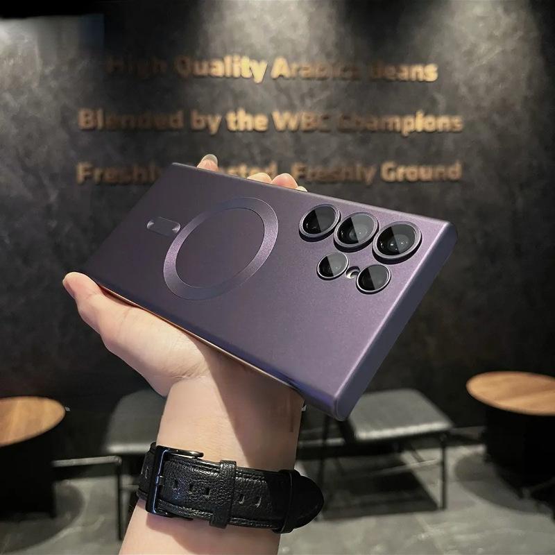 

Suitable for Samsung S25 Frameless Magnetic Suction Mobile Phone Case S24Ultra Metal Paint Matte Skin Feeling Hard Cover Protective Cover S23Ultra