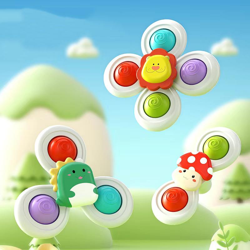 

3pcs cat Bathroom Toys Fingertip Fun Spinning Top Cartoon Animal Rotating Sucker Bath Swim Fidget Toys cat Rattle Gift cat toys