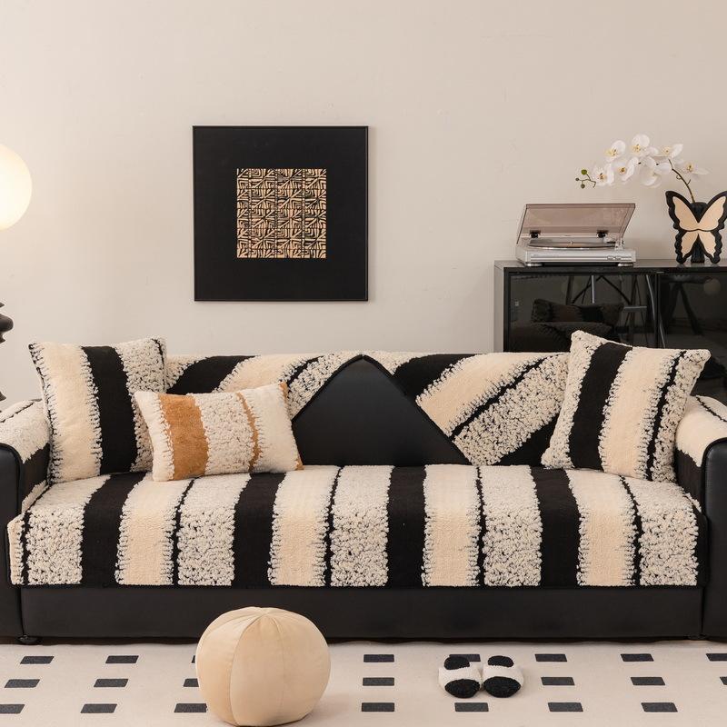 Plush Sofa Cushion Autumn And Winter New Thickened Non-Slip Seat Cushion Light Luxury Premium Cover Warm Cover Cloth Blanket
