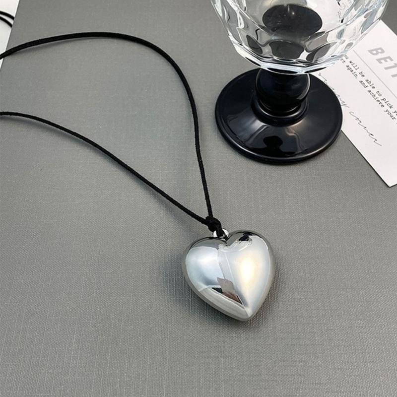 Big Heart Pendant Necklace Adjustable Knotted Lace Choker Neck Tie Chain Jewelry Elegant Clavicle Chain Necklace