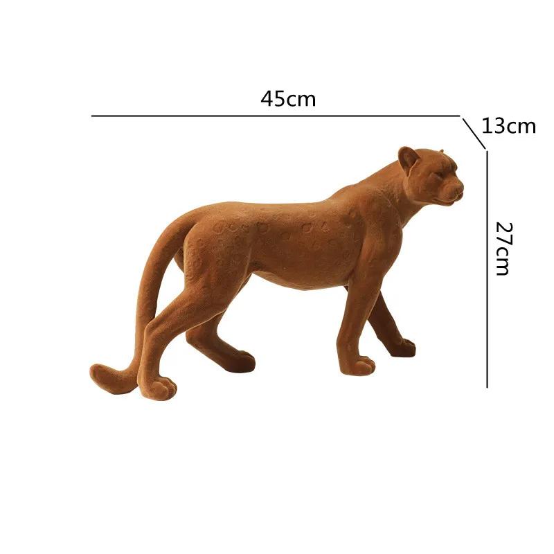 Resin Flocking Leopard Animal Sculpture Cheetah Brown Flocking Leopard Pendant Decorative Figurines Home Decoration Accessories