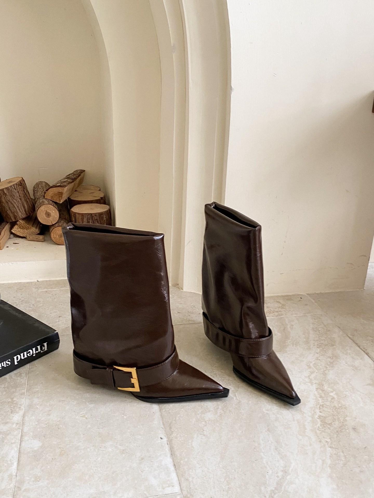

2025 autumn and winter new European and American style belt buckle wide tube pointed thin high heel short boots trouser leg boots 39 темно-коричневого