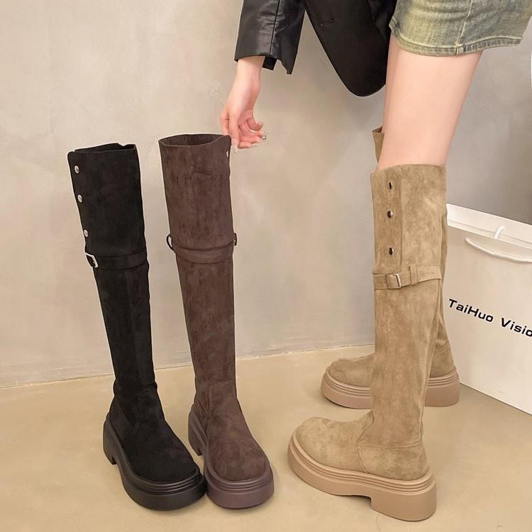 Small man but knee matte French boots women 2025 autumn and winter retro high tube belt buckle knight boots women