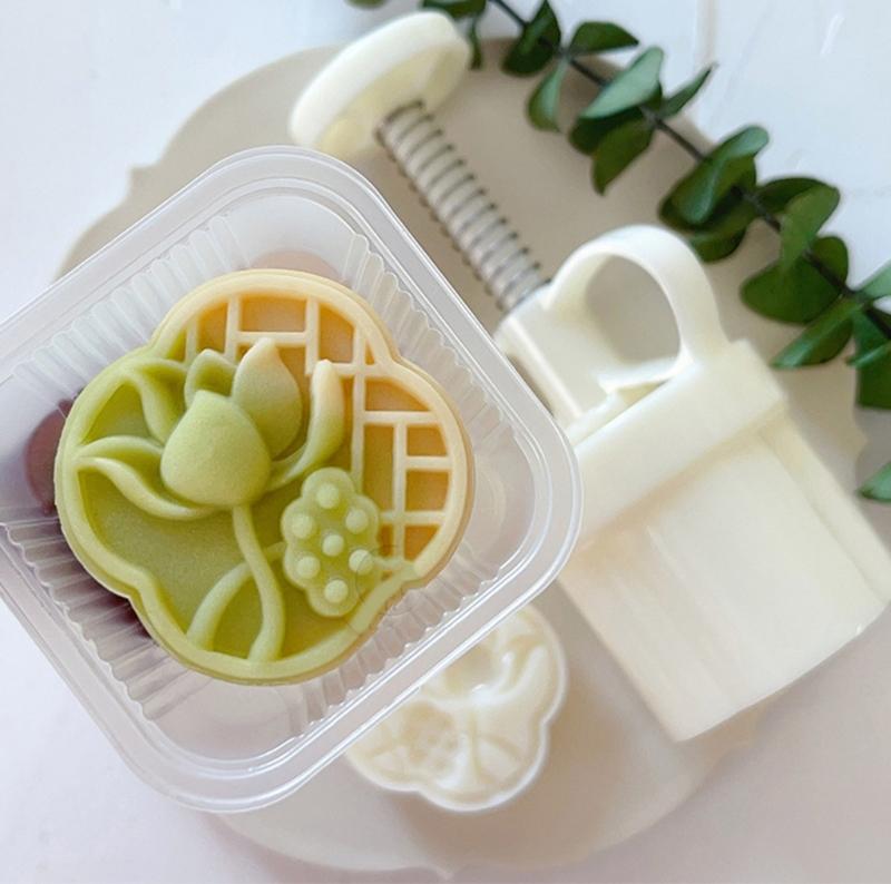 Ergonomic Handle Stamp Set Durable Mooncake Molds Lotusflower Shaped ABS Material Perfect Gift for Pastry Enthusiasts