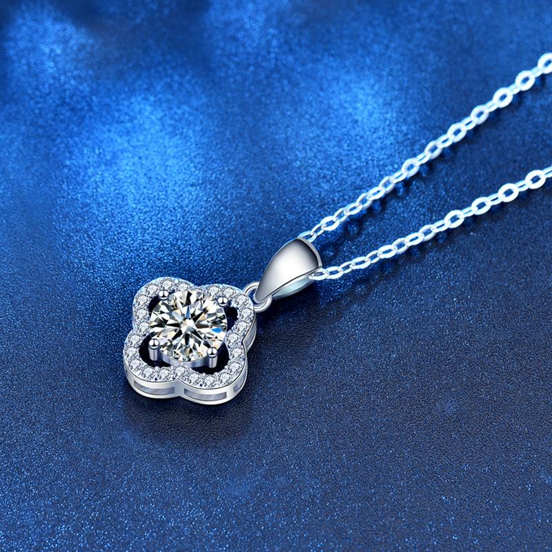 Lindon S925 Sterling Silver Moissanite Luxury Personality Pendant Necklace Women's Classic Tide Sugar Full of Wild Clavicle Chain