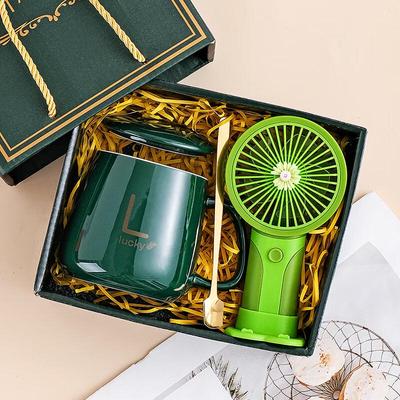Ceramic Mug Gift Set with Daisy Fan